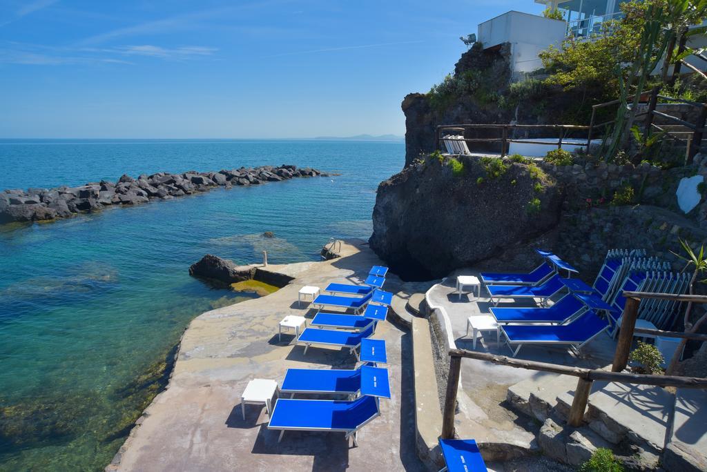 Albergo Italia - Beach Hotel Casamicciola Terme Exterior foto